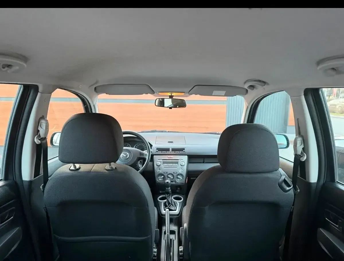 Używany Mazda 2 80 KM (58 kW) 2006 Szary Hatchback