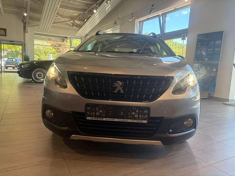 Gebraucht Peugeot 2008 Allure GT-Line 110 PS (80 kW) 2017 Lack grau artense/metallic SUV