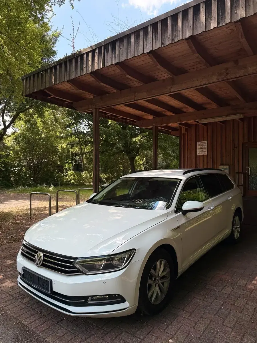 Gebraucht VW Passat 190 PS (139 kW) 2015 Weiß Kombi