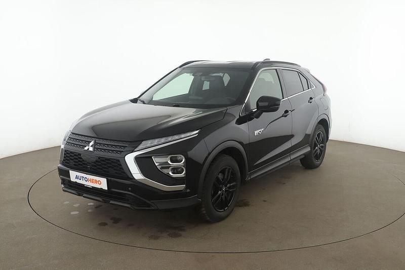 Gebraucht Mitsubishi Eclipse Cross Plus 188 PS (138 kW) 2022 Schwarz SUV