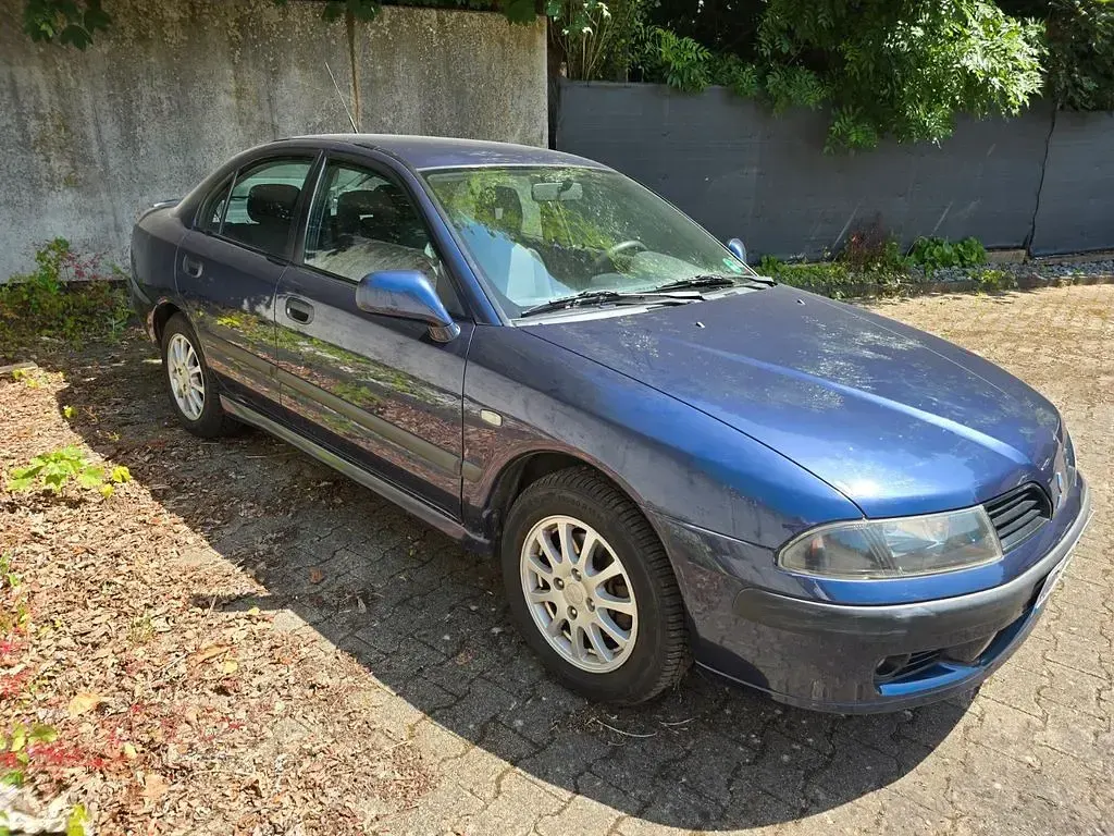 Gebraucht Mitsubishi Carisma 122 PS (89 kW) 2004 Blau Limousine