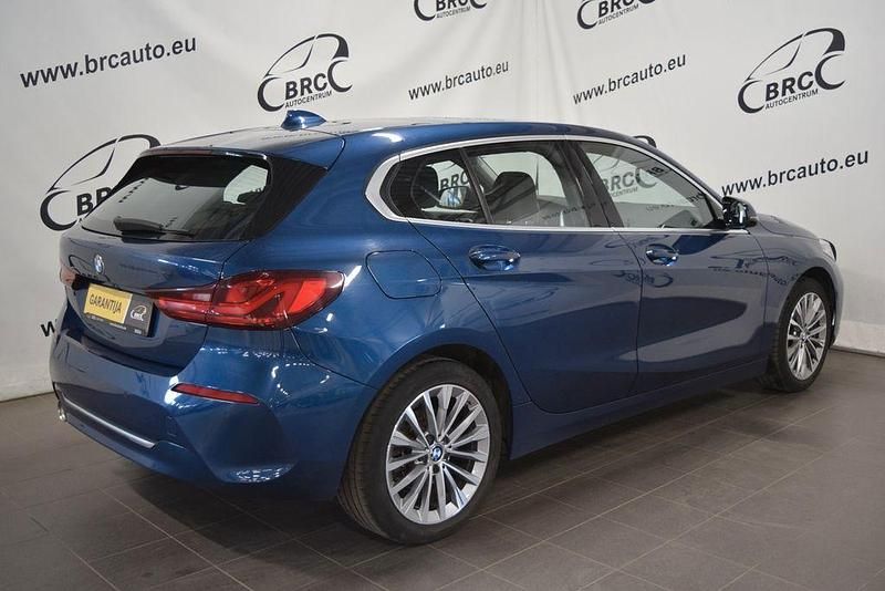 Gebraucht BMW 116 Luxury Line 109 PS (80 kW) 2021 Blau Kleinwagen