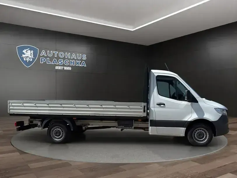 Gebraucht Mercedes Sprinter 163 PS (119 kW) 2020 Arktikweiss (weiß) Van