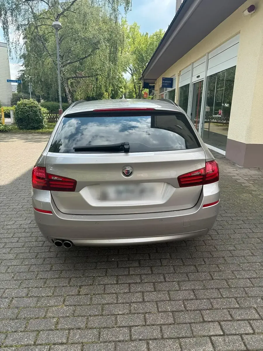 Gebraucht BMW 520 190 PS (139 kW) 2016 Beige Kombi