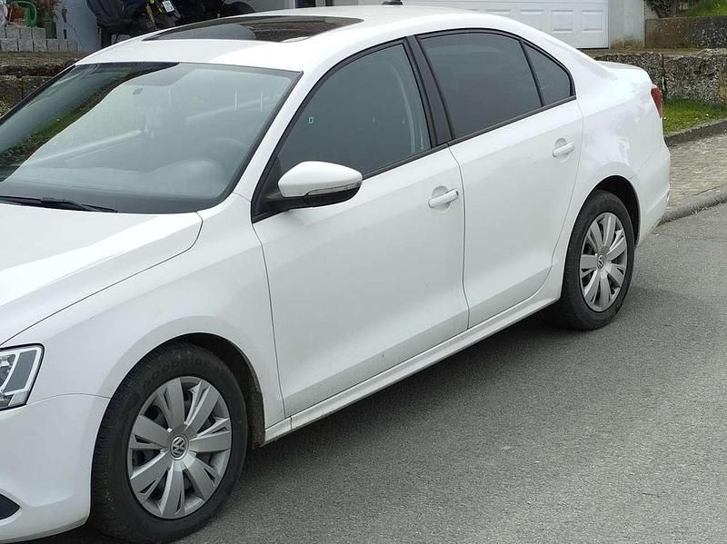 Gebraucht VW Jetta Highline 105 PS (77 kW) 2011 Limousine