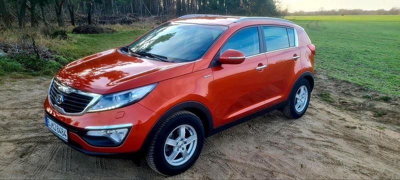 Orange Gebraucht 2011 Kia Sportage SUV | 13.500 € (Teuer) - Bild 1/4