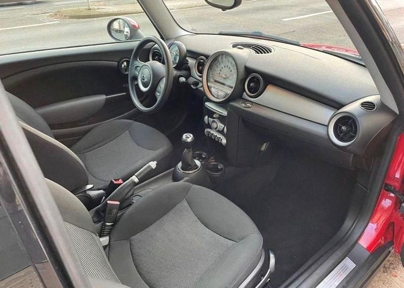 Gebraucht Mini Cooper 120 PS (88 kW) 2007 Rot Kleinwagen