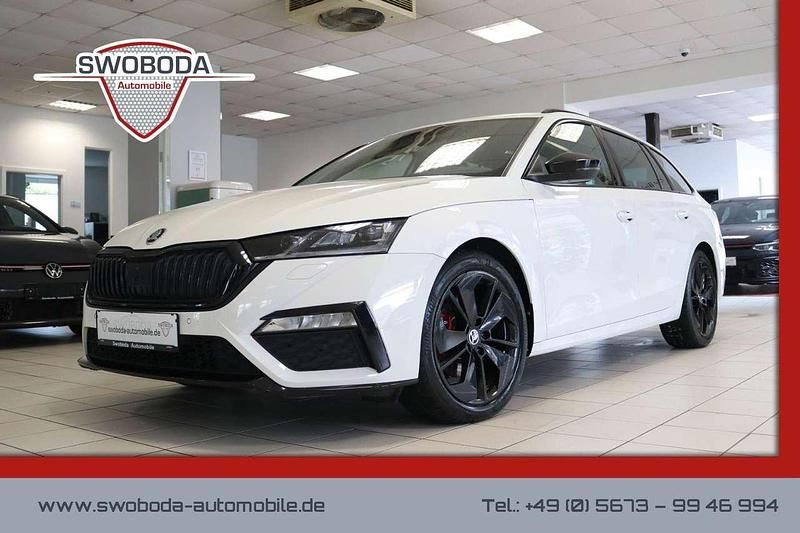 Weiß Gebraucht 2023 Skoda Octavia RS Kombi | 30.450 € (Guter Preis) - Bild 1/2