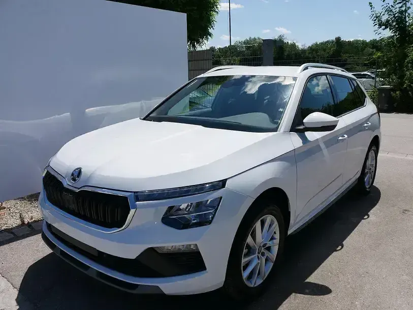 Neu Skoda Kamiq Premium Edition 150 PS (110 kW) 2025 Moonweiß perleffekt SUV