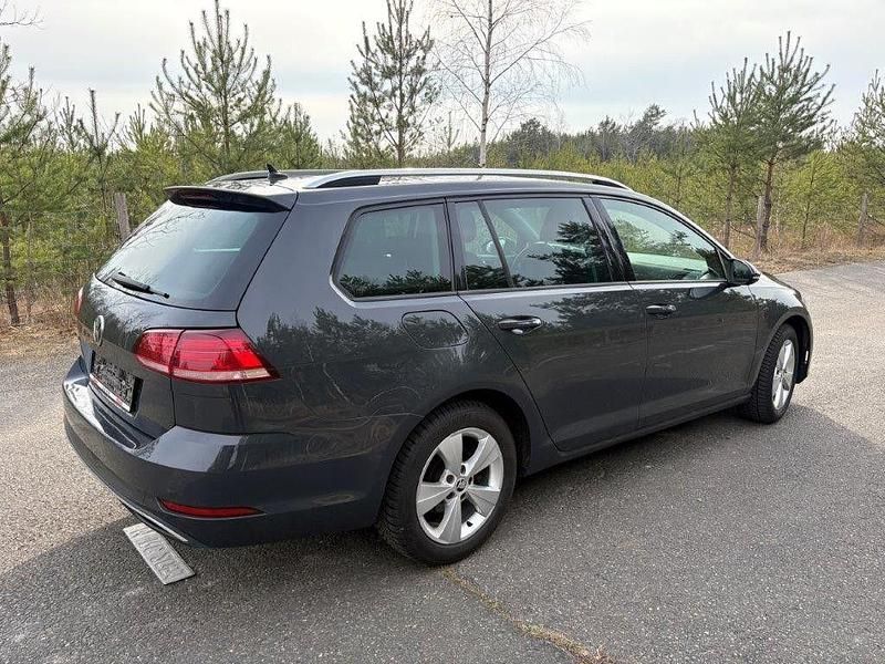 Gebraucht VW Golf VII Join 150 PS (110 kW) 2019 Grau Kombi