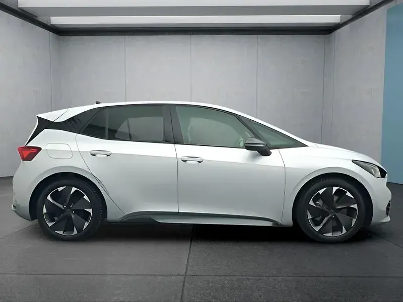Second-hand Cupra Born 169 kW (231 CP) 2025 Andere Hatchback