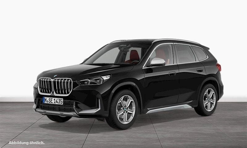 Schwarz Gebraucht 2023 BMW X1 Comfort Edition SUV | 45.201 € (Teuer) - Bild 1/3