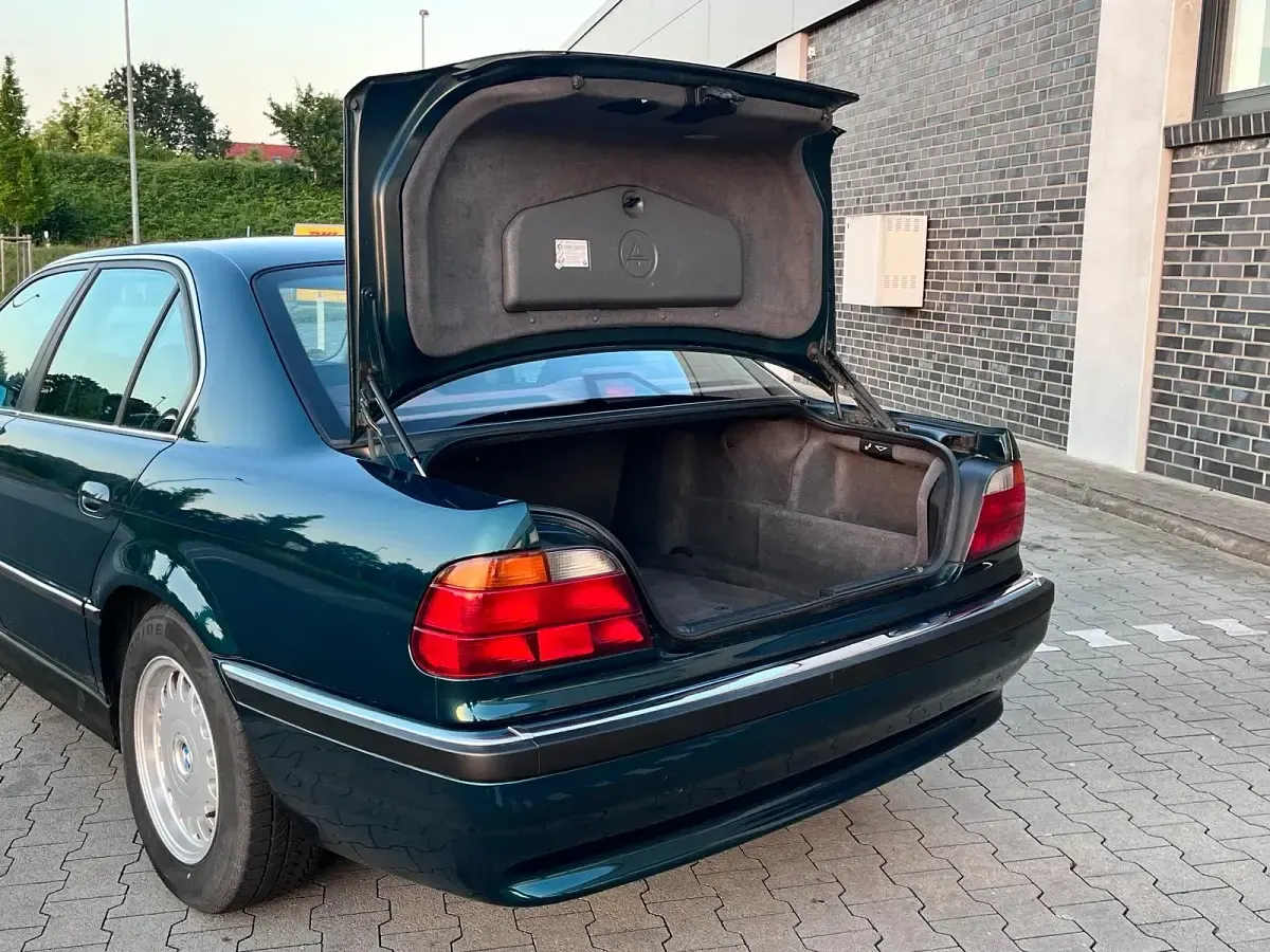 Gebraucht BMW 728 193 PS (141 kW) 1998 Grün Limousine