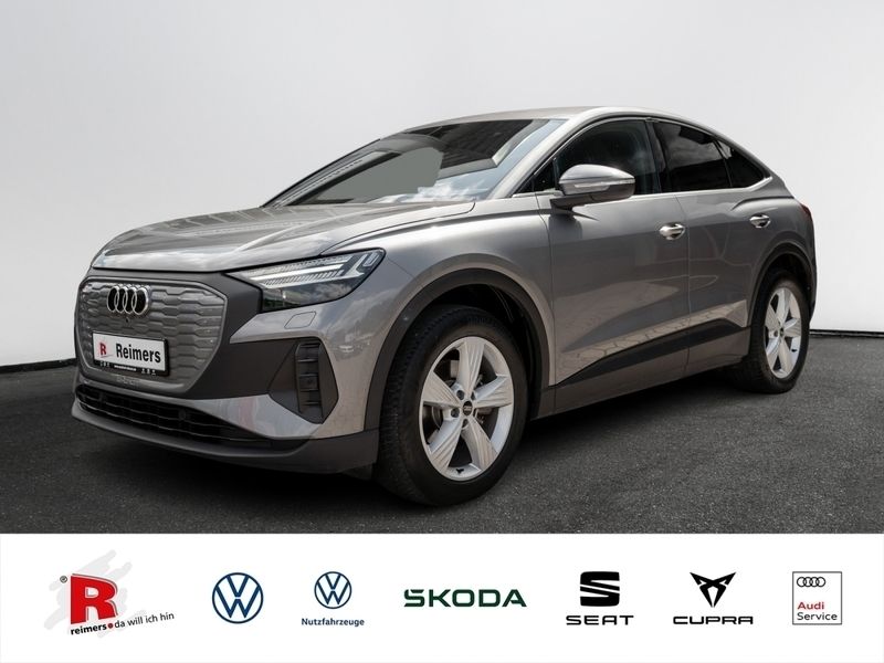 Grau Gebraucht 2022 Audi Q4 Sportback e-tron Sport SUV | 29.980 € (Fairer Preis) - Bild 1/4