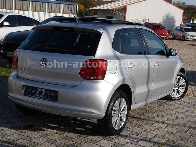 Gebraucht VW Polo Life 69 PS (50 kW) 2013 Silber Kleinwagen