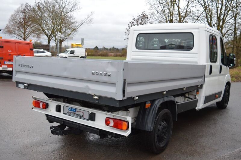 Gebraucht Peugeot Boxer 131 PS (96 kW) 2017 Weiß Van