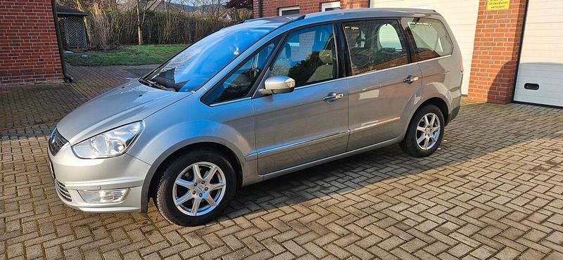 Occasion Ford Galaxy Titanium 163 ch (119 kW) 2012 Argent Monospace