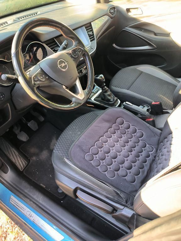 Blau Gebraucht 2017 Opel Crossland Innovation SUV | 8.400 € (Guter Preis) - Bild 1/4