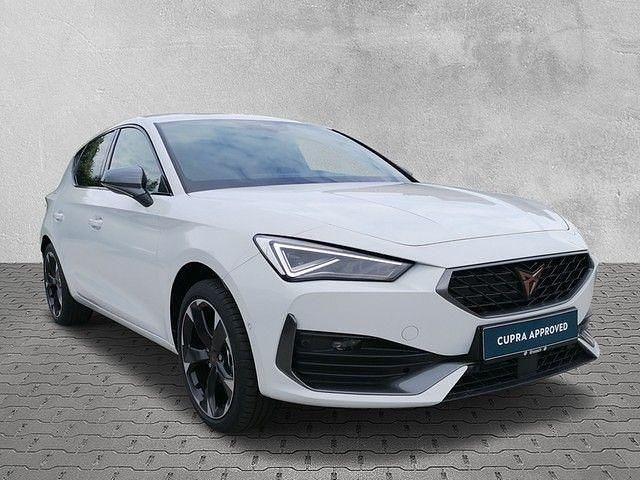Usata Cupra Leon 150 CV (110 kW) 2024 Bianco Berlina