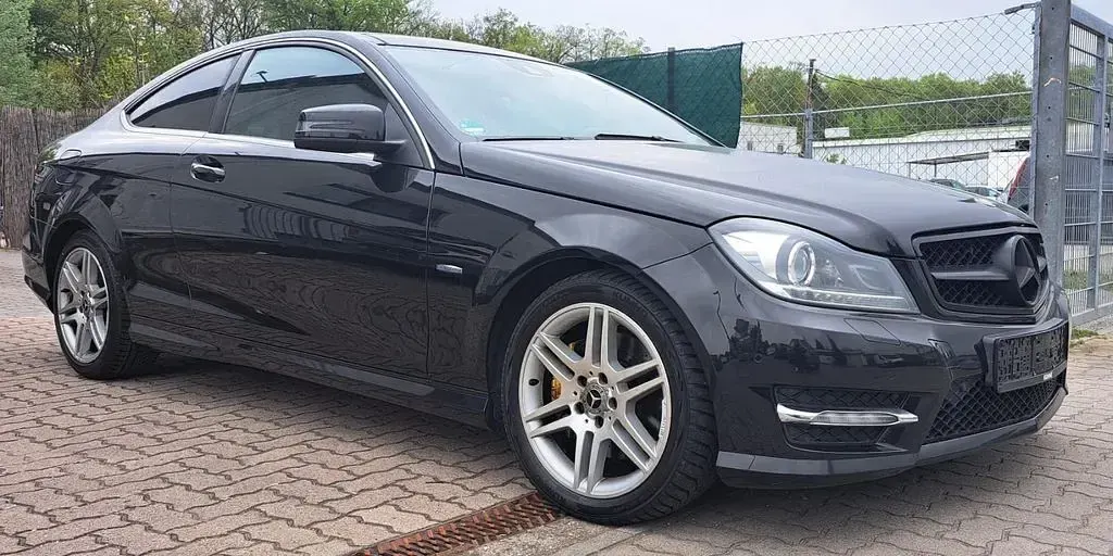 Gebraucht Mercedes C350 306 PS (225 kW) 2012 Schwarz Coupé