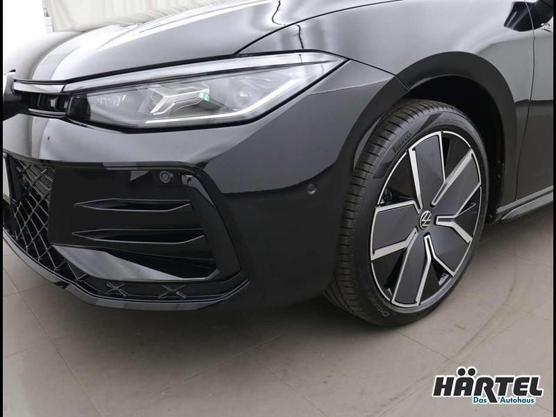Neu VW Passat R-line 193 PS (141 kW) 2025 Diabasgrau (grey), metallic Kombi