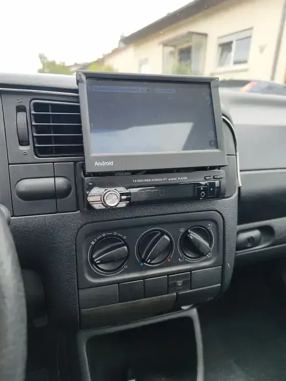 Gebraucht VW Golf III 75 PS (55 kW) 1997 Grün Limousine