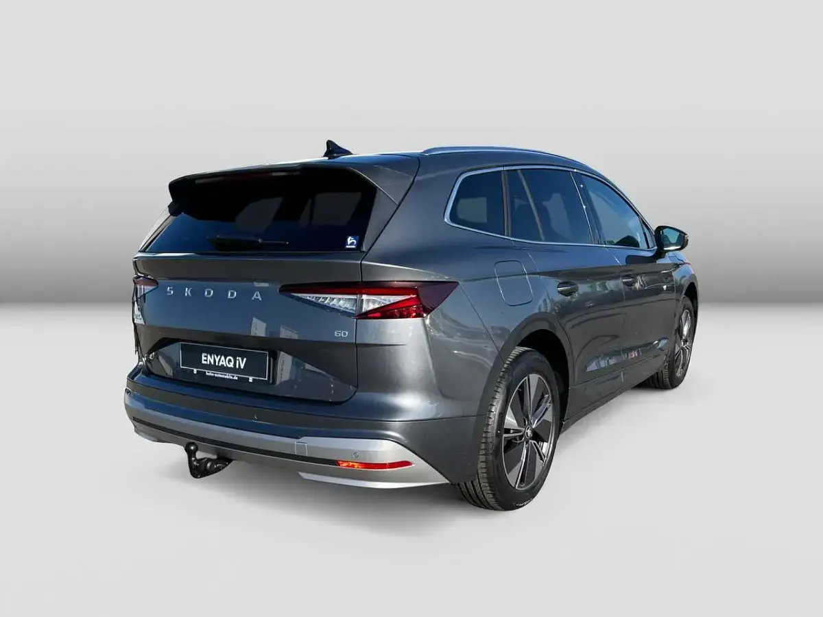 Gebraucht Skoda Enyaq iV 150 kW (204 PS) 2026 Grau SUV