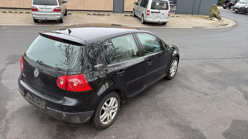 Gebraucht VW Golf IV Basis 102 PS (75 kW) 2006 Schwarz Kombi