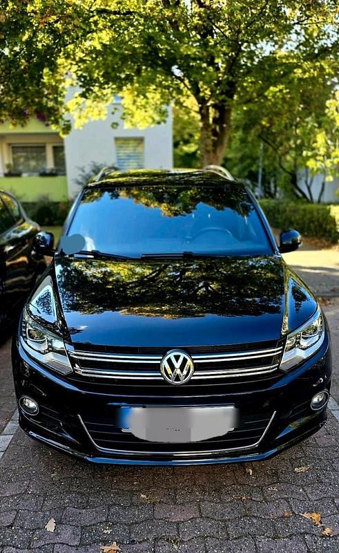Schwarz Gebraucht 2014 VW Tiguan SUV | 16.500 € (Etwas zu teuer) - Bild 1/4