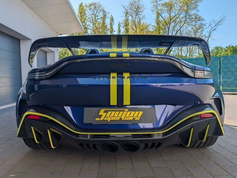 Gebraucht Aston Martin V12 Vantage 700 PS (514 kW) 2023 Blau Cabrio