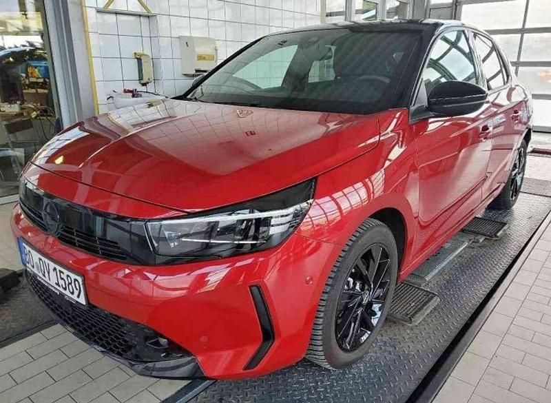 Kardio rot (metallic) Gebraucht 2024 Opel Corsa Kleinwagen | 18.700 € (Etwas zu teuer) - Bild 1/3