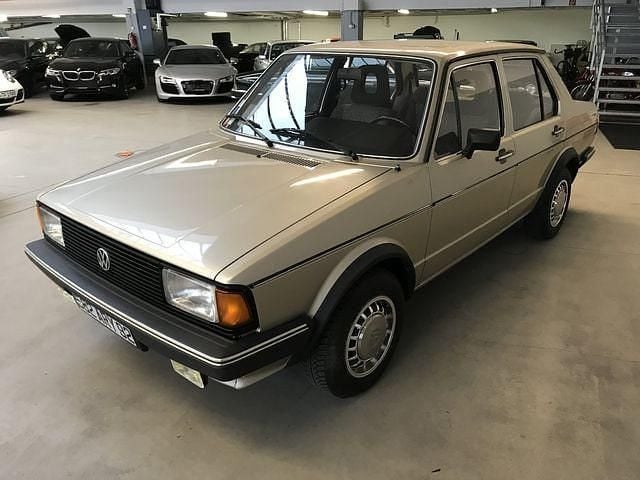 Używany VW Jetta 60 KM (44 kW) 1984 Zielony Sedan/Limuzyna