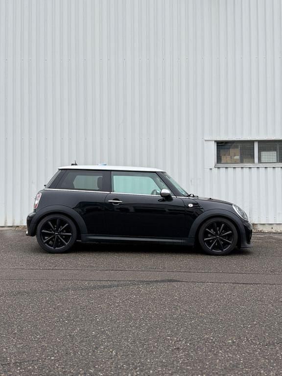 Gebraucht Mini Cooper 122 PS (89 kW) 2012 Schwarz Kleinwagen