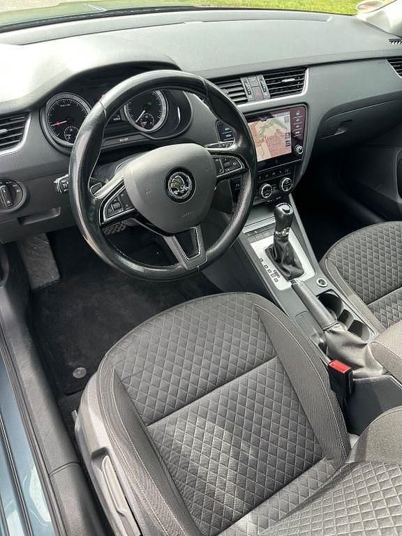 Gebraucht Skoda Octavia Drive 150 PS (110 kW) 2017 Grau Kombi