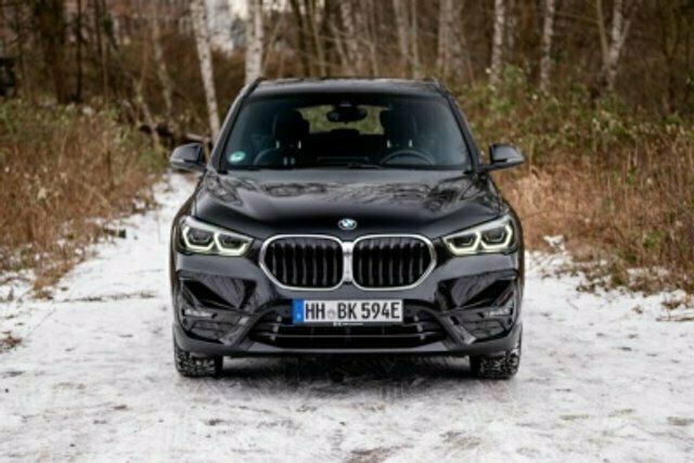 Gebraucht BMW X1 125 PS (91 kW) 2020 Schwarz metallic SUV