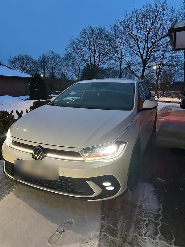Weiß Gebraucht 2024 VW Polo GTI Kleinwagen | 22.000 € (Guter Preis) - Bild 1/4