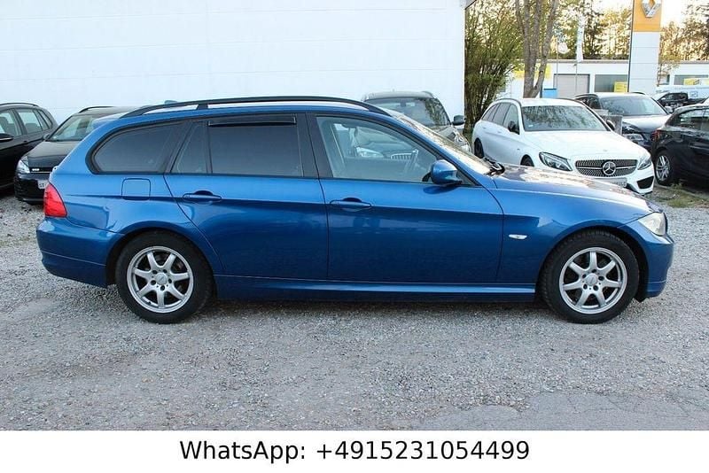 Second-hand BMW 320 177 CP (130 kW) 2009 Albastru Break