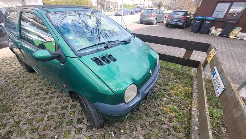 Gebraucht Renault Twingo 59 PS (43 kW) 2001 Grün Kleinwagen