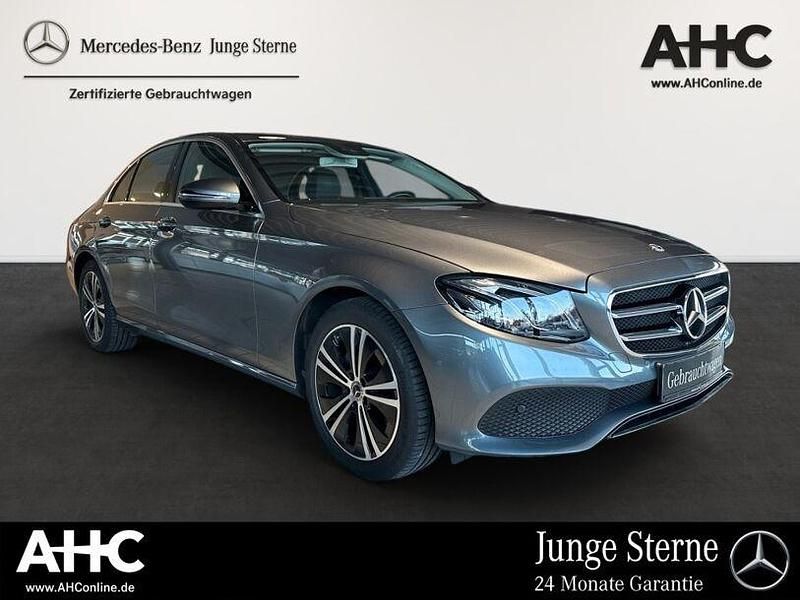 Gebraucht Mercedes E200 160 PS (117 kW) 2020 Grau Limousine