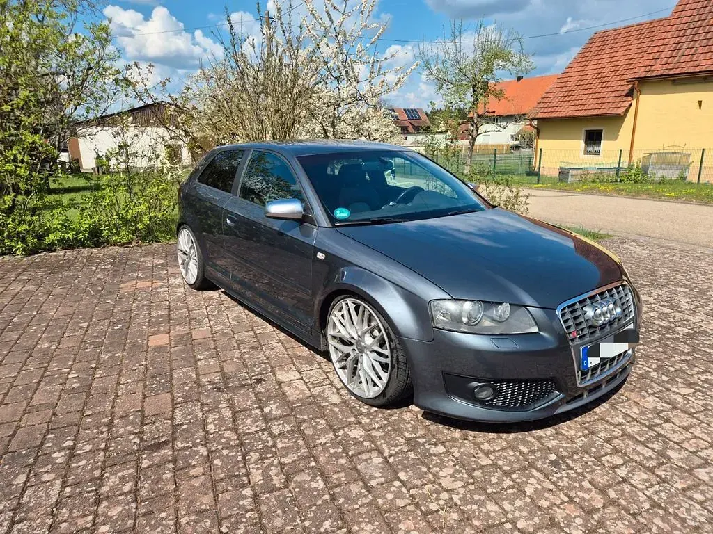 Gebraucht Audi S3 Performance 265 PS (194 kW) 2007 Grau Kleinwagen