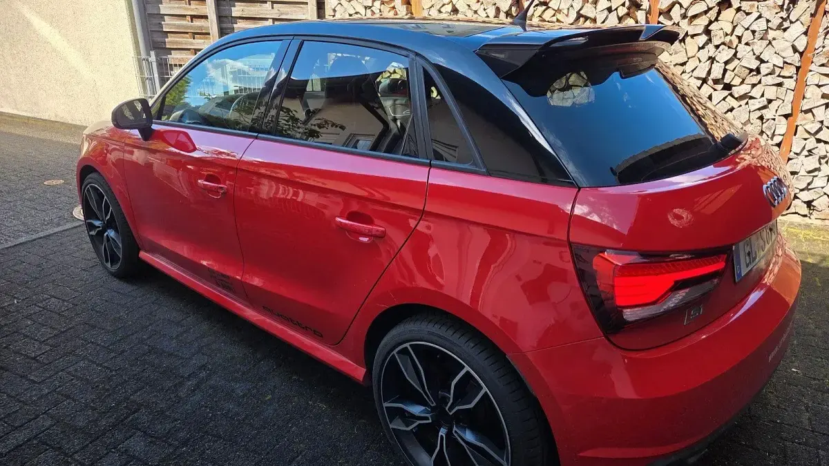 Gebraucht Audi S1 Sport 231 PS (169 kW) 2016 Rot Kleinwagen