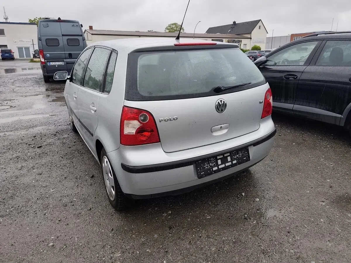 Gebraucht VW Polo 86 PS (63 kW) 2002 Silber Kleinwagen