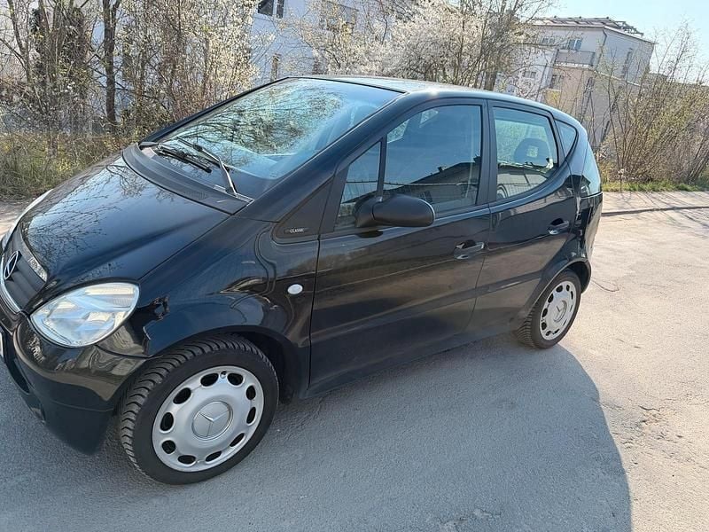 Gebraucht Mercedes A140 82 PS (60 kW) 2000 Schwarz Kleinwagen