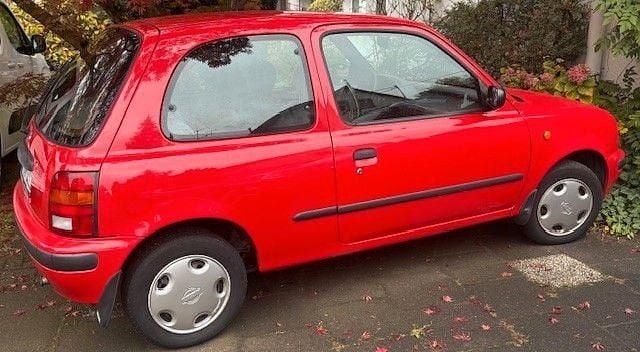 Rot Gebraucht 1997 Nissan Micra Kleinwagen | 1.250 € (Fairer Preis) - Bild 1/4