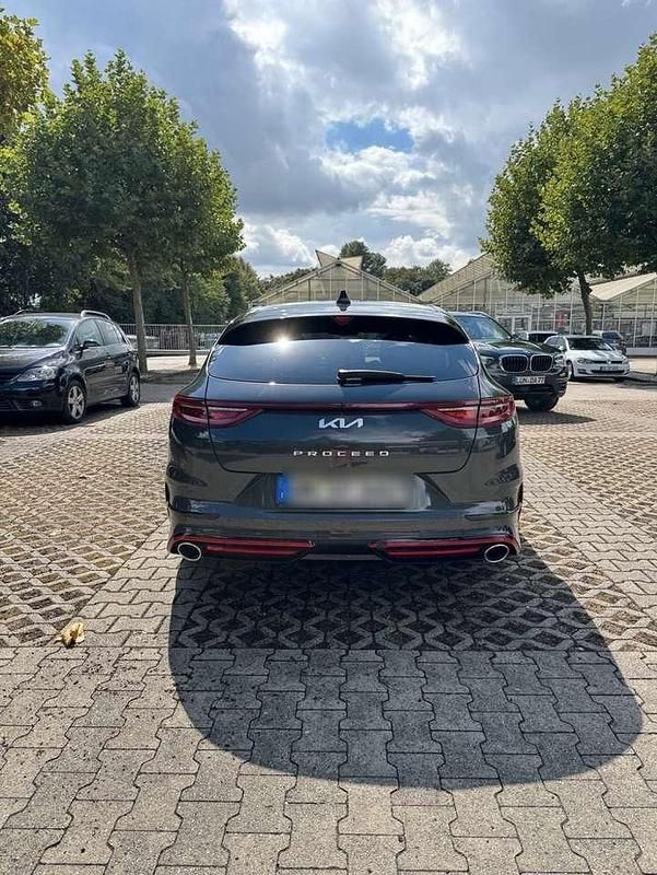 Gebraucht Kia ProCeed 204 PS (150 kW) 2022 Kleinwagen