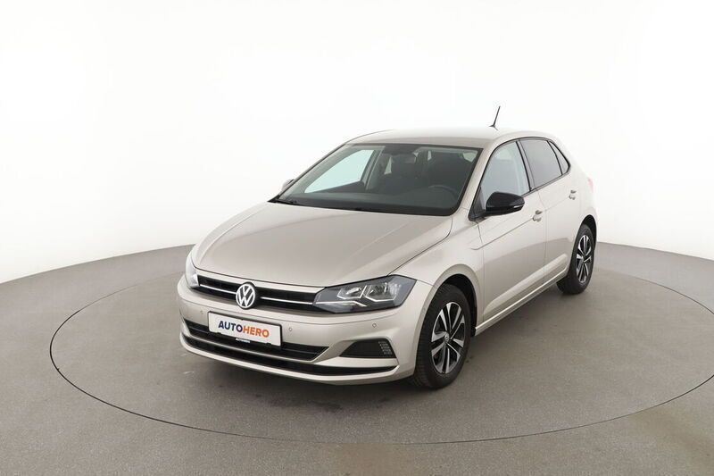 Grau Gebraucht 2019 VW Polo IQ Drive Kleinwagen | 13.060 € (Guter Preis) - Bild 1/4