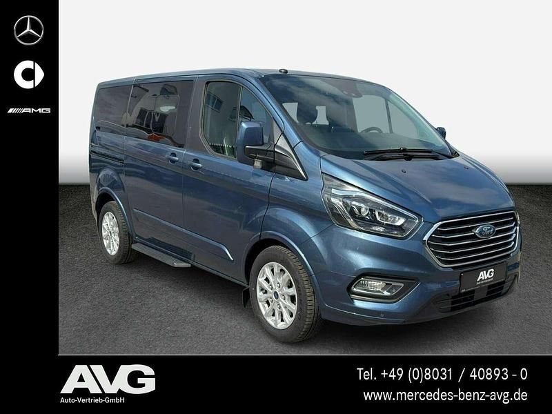 Gebraucht Ford Tourneo Titanium 170 PS (125 kW) 2019 Chromablau Van / Kleinbus
