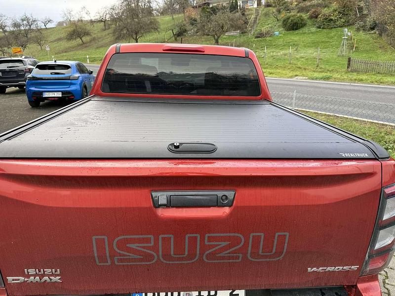 Gebraucht Isuzu D-Max 163 PS (119 kW) 2025 Namibu orange Pickup