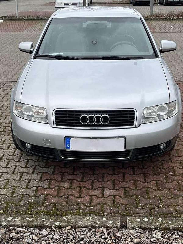 Gebraucht Audi A4 131 PS (96 kW) 2002 Grau Limousine