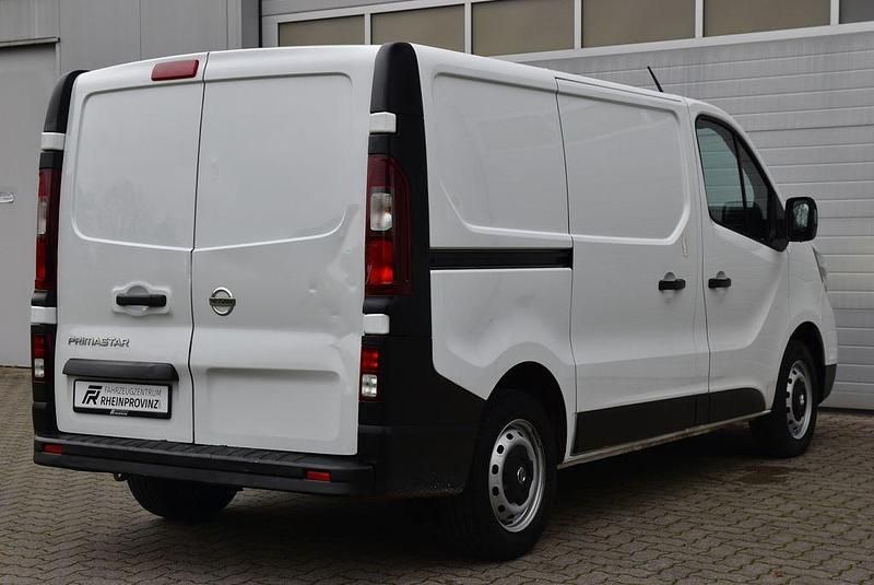 Gebraucht Nissan Primastar 110 PS (80 kW) 2022 Weiß Van / Kleinbus
